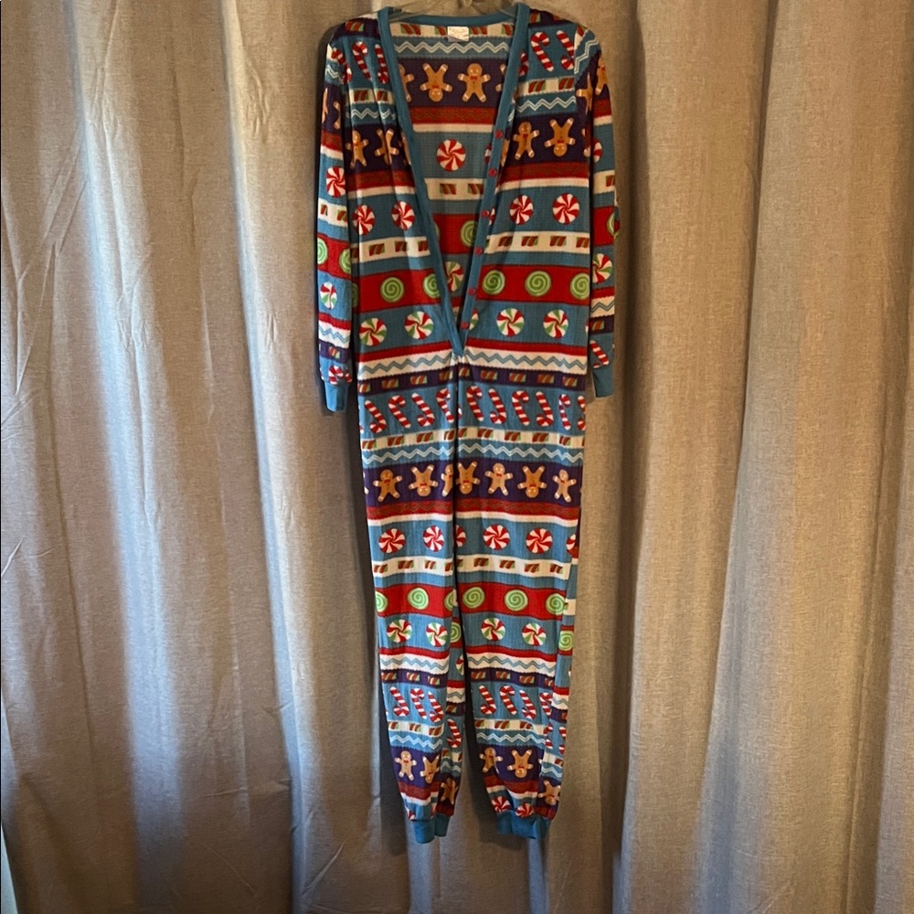 Secret Treasures Christmas Cozy Onesie unisex size medium